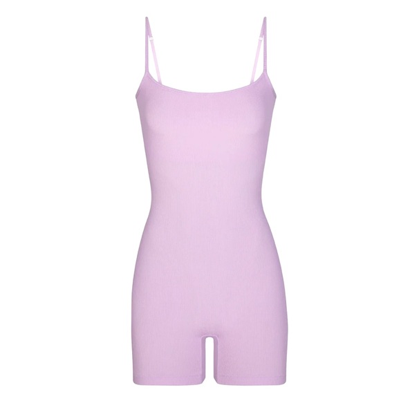 SKIMS Pants - SKIMS NWT Soft Lounge Scoop Onesie | Sugar Plum | Size XS